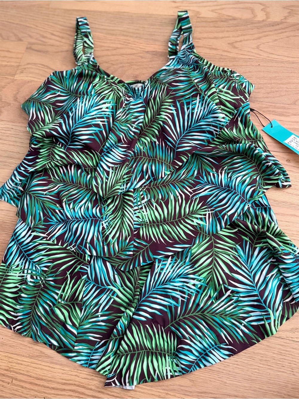 💕 3 for $25 sale. Women’s Green Tropical Ruffle Swim Top - Picture 4 of 10